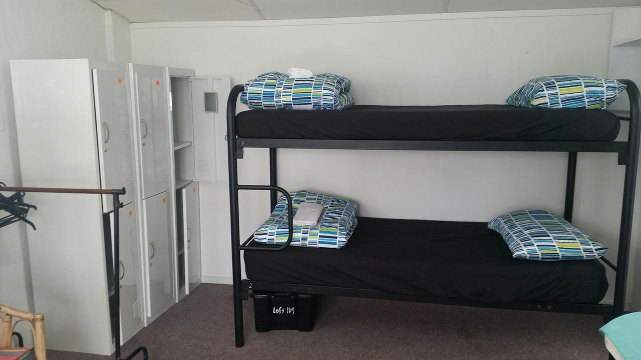 Hostel Loft 109 Backpackers
